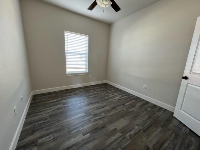 Building Photo - 7118 Phoenix Dr