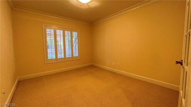 Building Photo - 10121 Oakmoor Pl