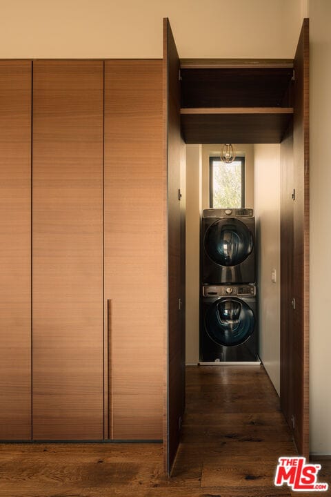 Building Photo - 530 N La Jolla Ave