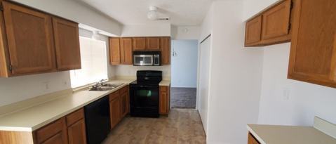 Building Photo - 2301 Sweetbriar Ct