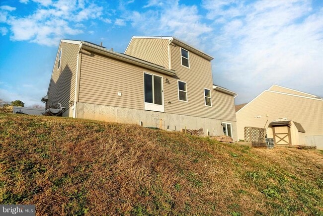 Building Photo - 158 McIntosh Ln