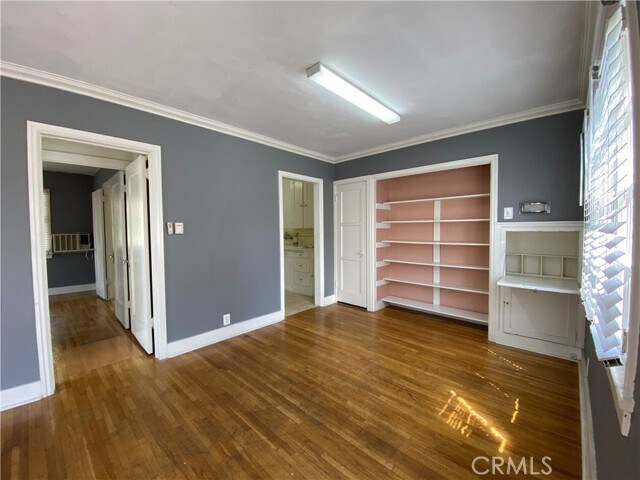 Building Photo - 1714 Gillette Crescent