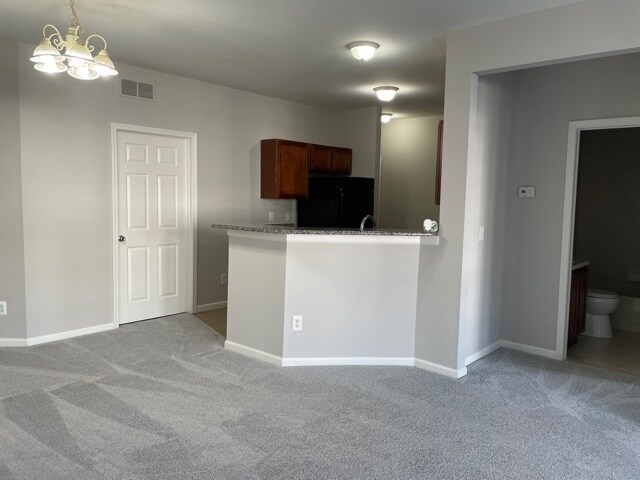 Building Photo - 8337 Towne Center Cir