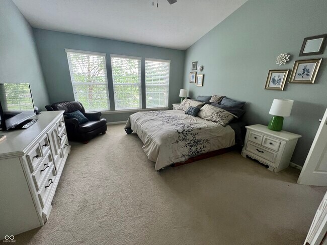Building Photo - 14131 Stallion Ct