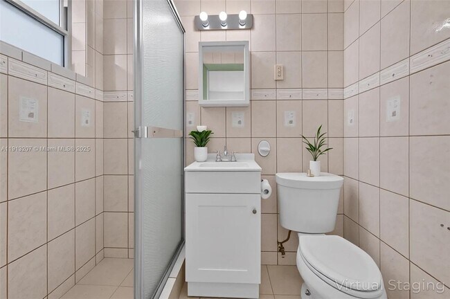 Building Photo - 345 Michigan Ave