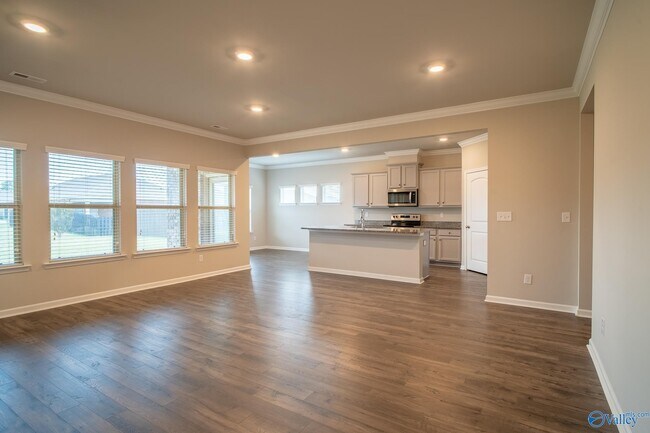 Building Photo - 26382 Jones Spg Dr