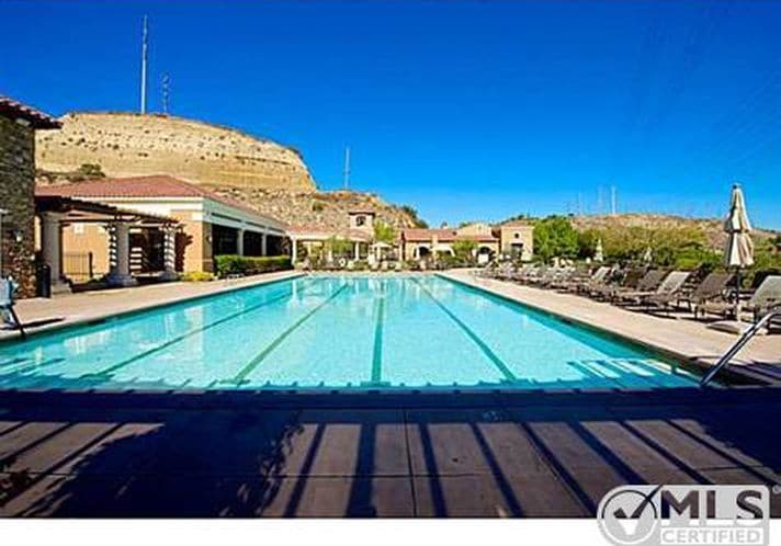 Building Photo - 2892 Villas Way