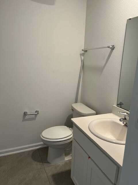 Building Photo - 113 Sage Br St