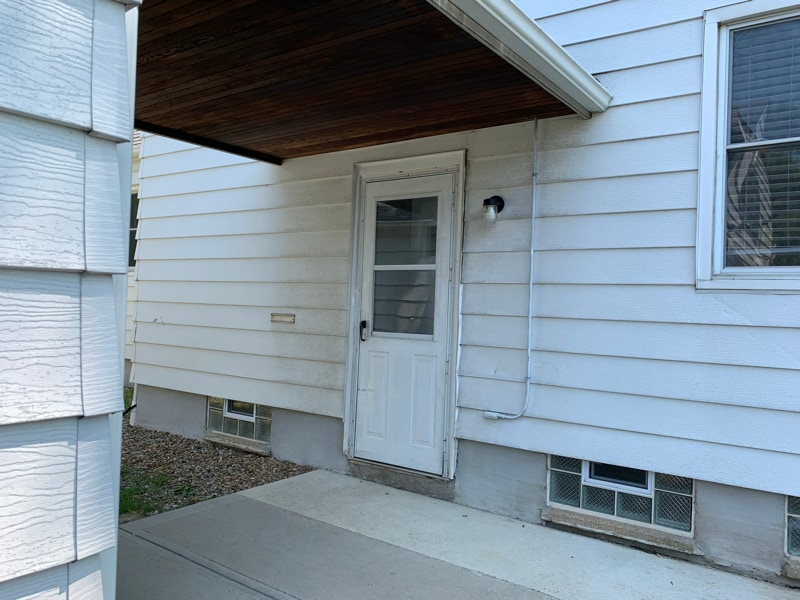 Building Photo - 1105 Elmwood Rd