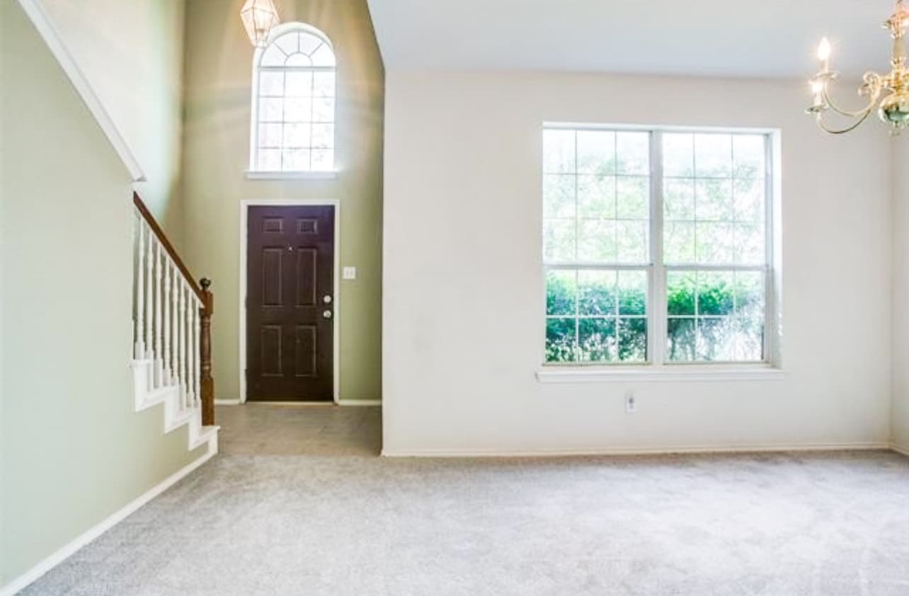 Building Photo - 11705 Pinyon Pine Dr
