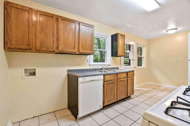 Building Photo - 5409 Ailanthus Trail