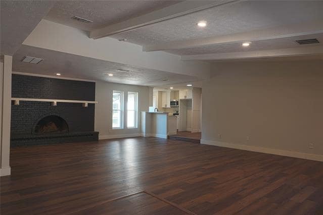 Building Photo - 2313 Westridge Dr
