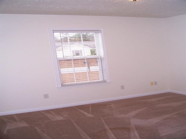 Building Photo - 9488 Huckabee Dr NE