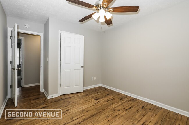 Building Photo - 226 Fern Ct