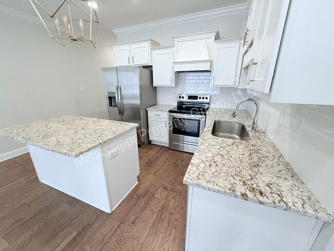 Building Photo - 4088 Fieldstone Lp
