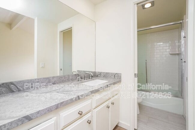 Building Photo - 3221 Francois Dr