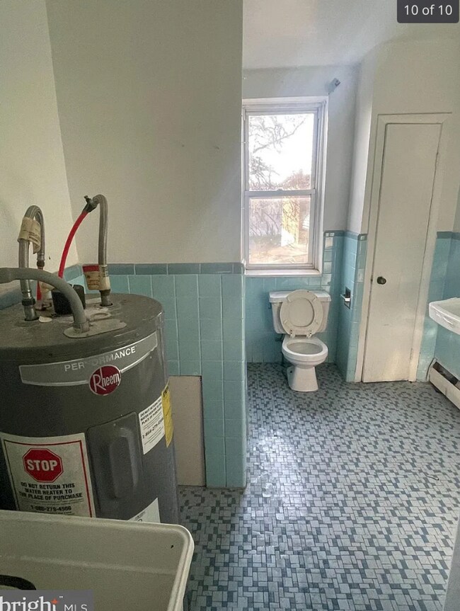 Building Photo - 2723 W 3rd St