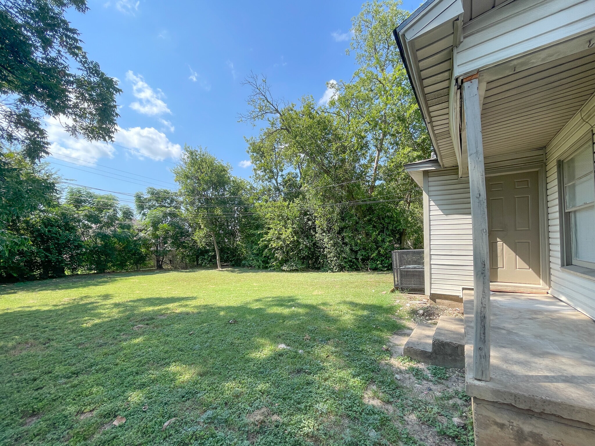 Building Photo - 3132 Daughtrey Ave