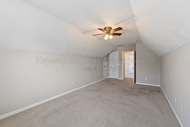 Building Photo - 1034 Stockton St