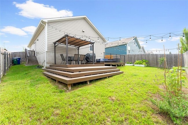 Building Photo - 6009 Jagger Ave