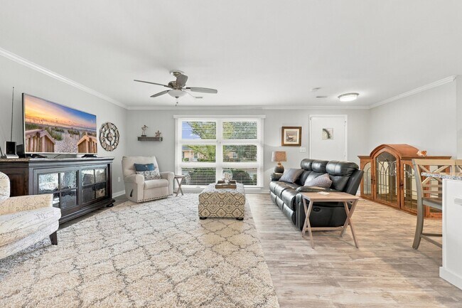 Building Photo - 620 Mallard Lake Dr