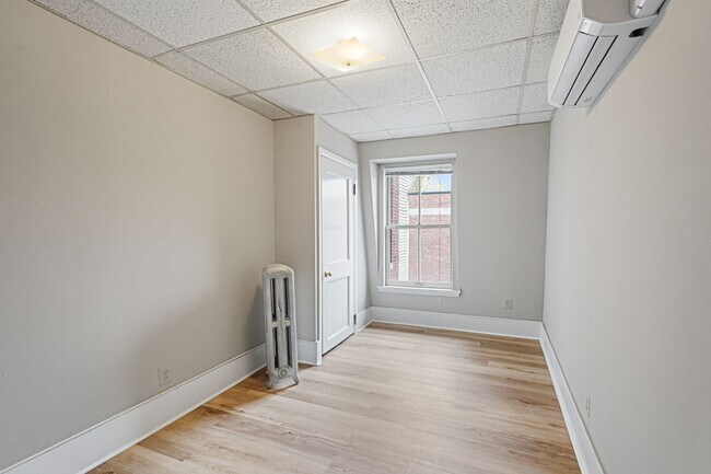 Building Photo - 100 Appleton St
