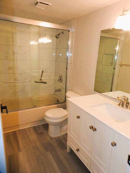Building Photo - 4789 Orange Grove Blvd