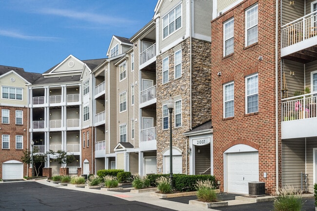 Building Photo - Lerner Remington