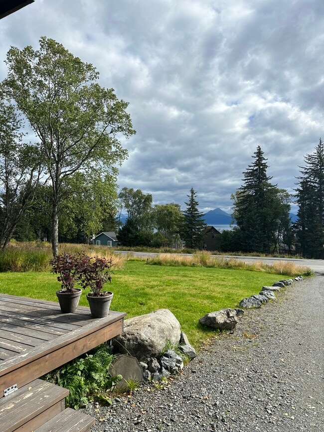 Building Photo - 1200 Eric Ln