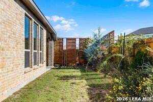 Building Photo - 429 Juana Wy