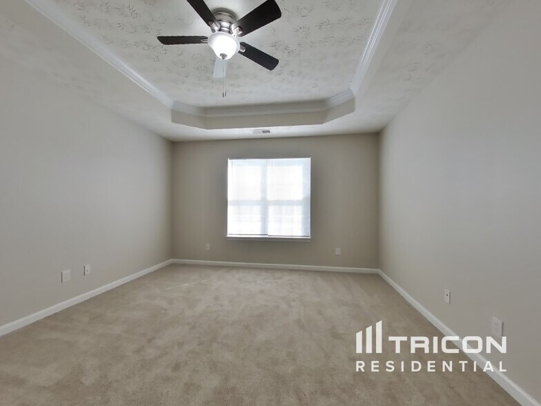Building Photo - 6844 Bridgewood Dr
