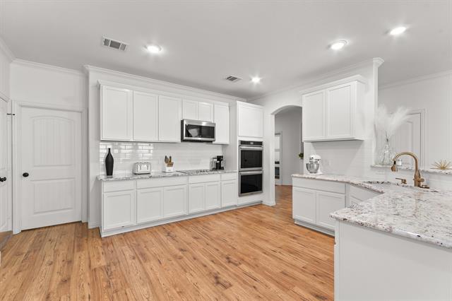 Building Photo - 501 Wichita Trail