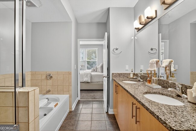 Building Photo - 390 17th St NW