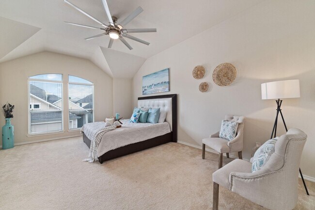 Building Photo - 14923 Tuttle Point Dr