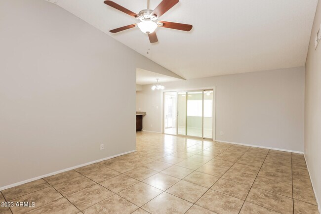 Building Photo - 7719 W Clayton Dr