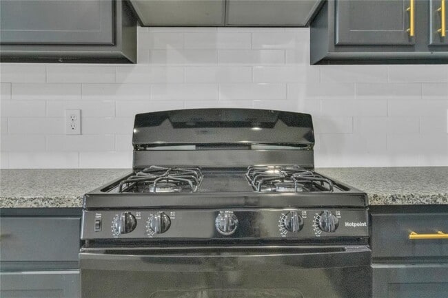 Building Photo - 12508 Abbotts Way