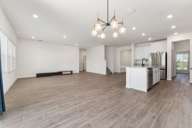 Building Photo - 1386 NW 132nd Cir