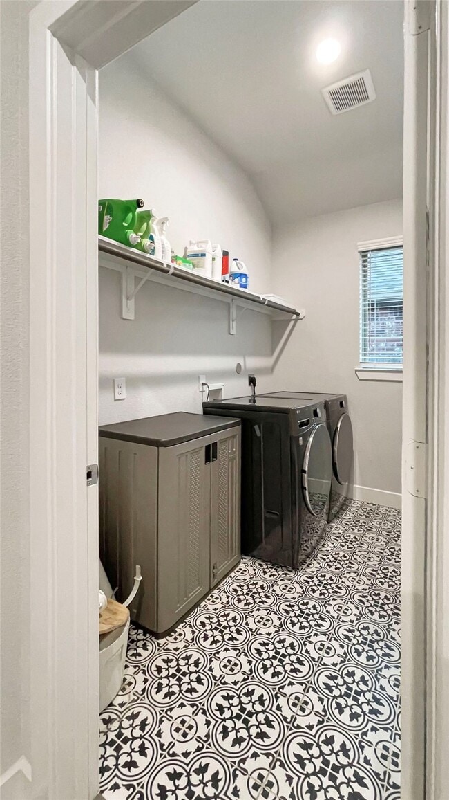 Building Photo - 13516 Bonita Is Wy