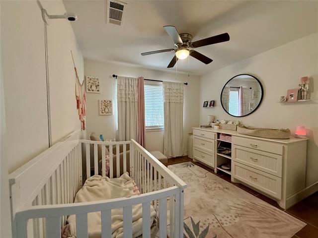 Building Photo - 2922 Custer Dr