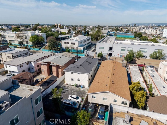 Building Photo - 1116 S Berendo St