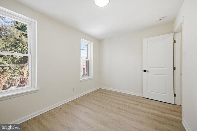 Building Photo - 2636 Lauretta Ave