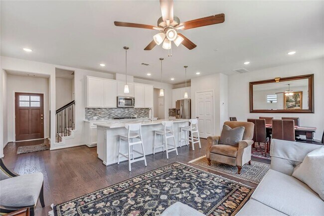 Building Photo - 10308 Marston Vineyard Dr