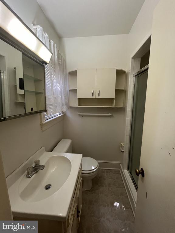 Building Photo - 4906 Hood Dr