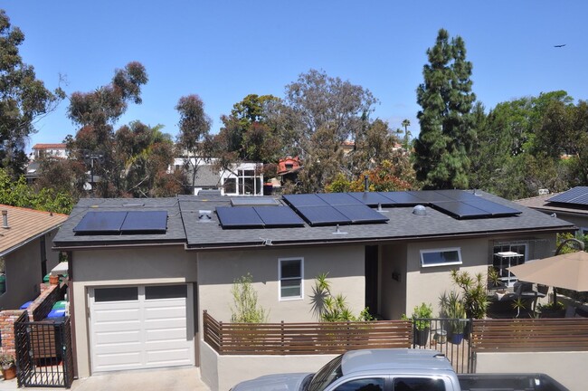 Building Photo - MISSION HILLS 3BR/2BA SPANISH BUNGALOW