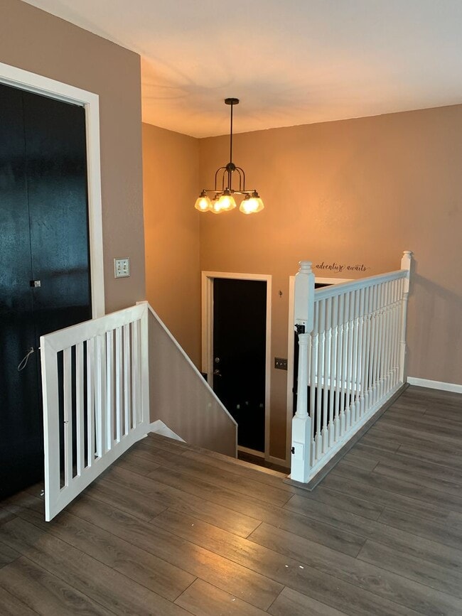 Building Photo - Beautifully Landscaped Split-Level Home