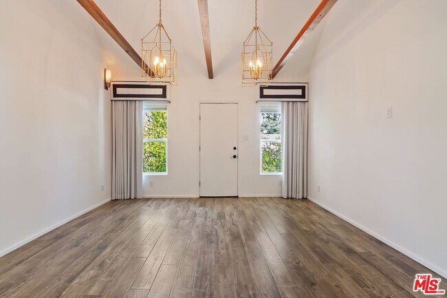 Building Photo - 3358 Silver Lake Blvd