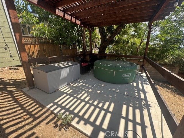 Building Photo - 800 Skyland Dr