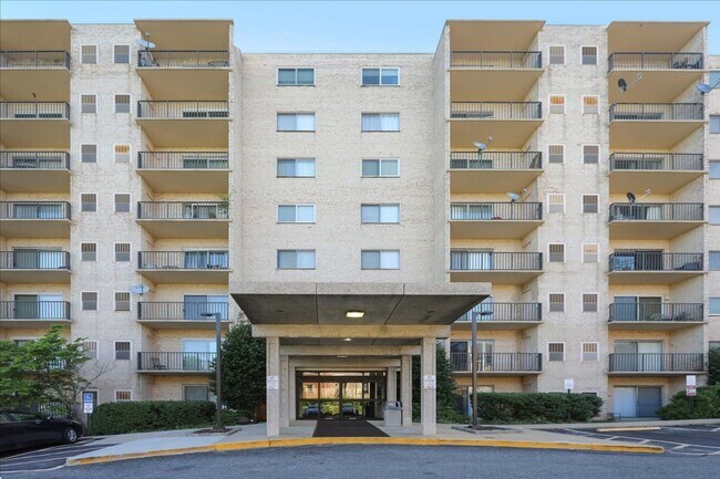Building Photo - 12001 Old Columbia Pike