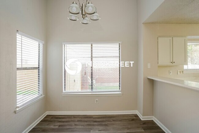 Building Photo - 3 Bedroom Pet-Friendly Home in CYPRESS, TX with Main Street Renewal