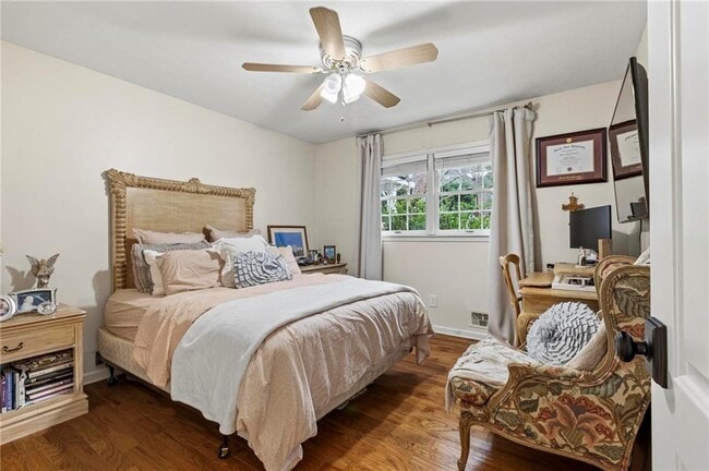 Building Photo - 120 Timber Creek Terrace